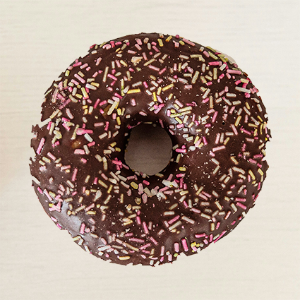 チョコレートドーナツ